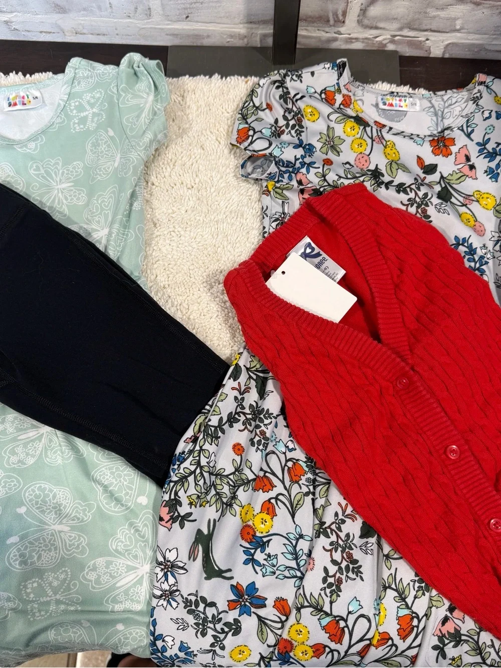 Dot Dot Smile Girls dress bundle 5/6 youth